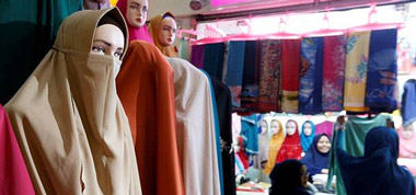 Model Trendy Busana Muslimah Cadar Terbaru 